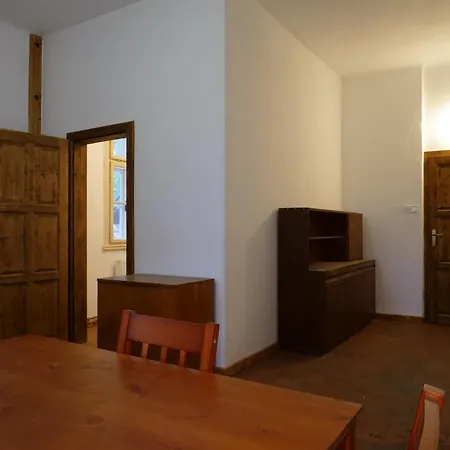 škola Kačerov Apartmán *